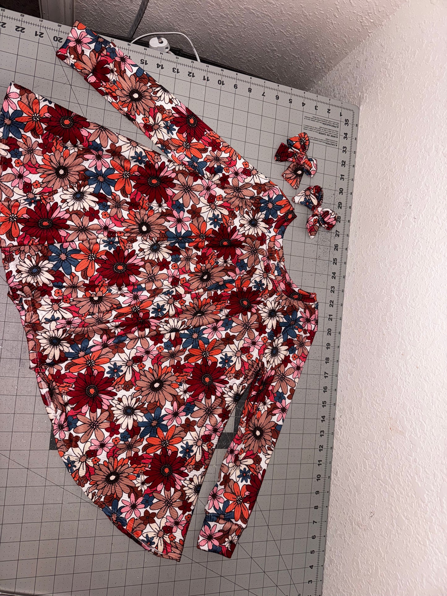 3t long sleeve swing dress with matching piggies